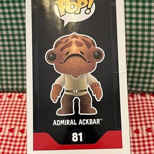 - Funko Pop Star Wars Disney Admiral Ackbar